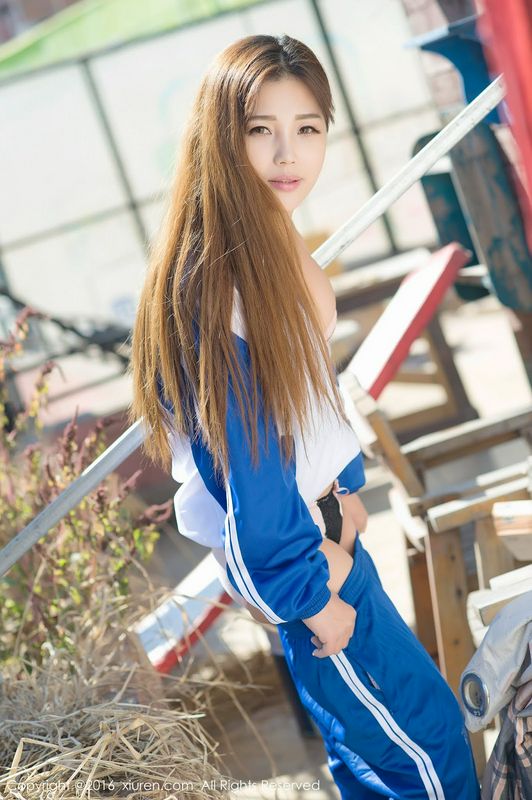 可爱美女周予然性感水手服高清写真