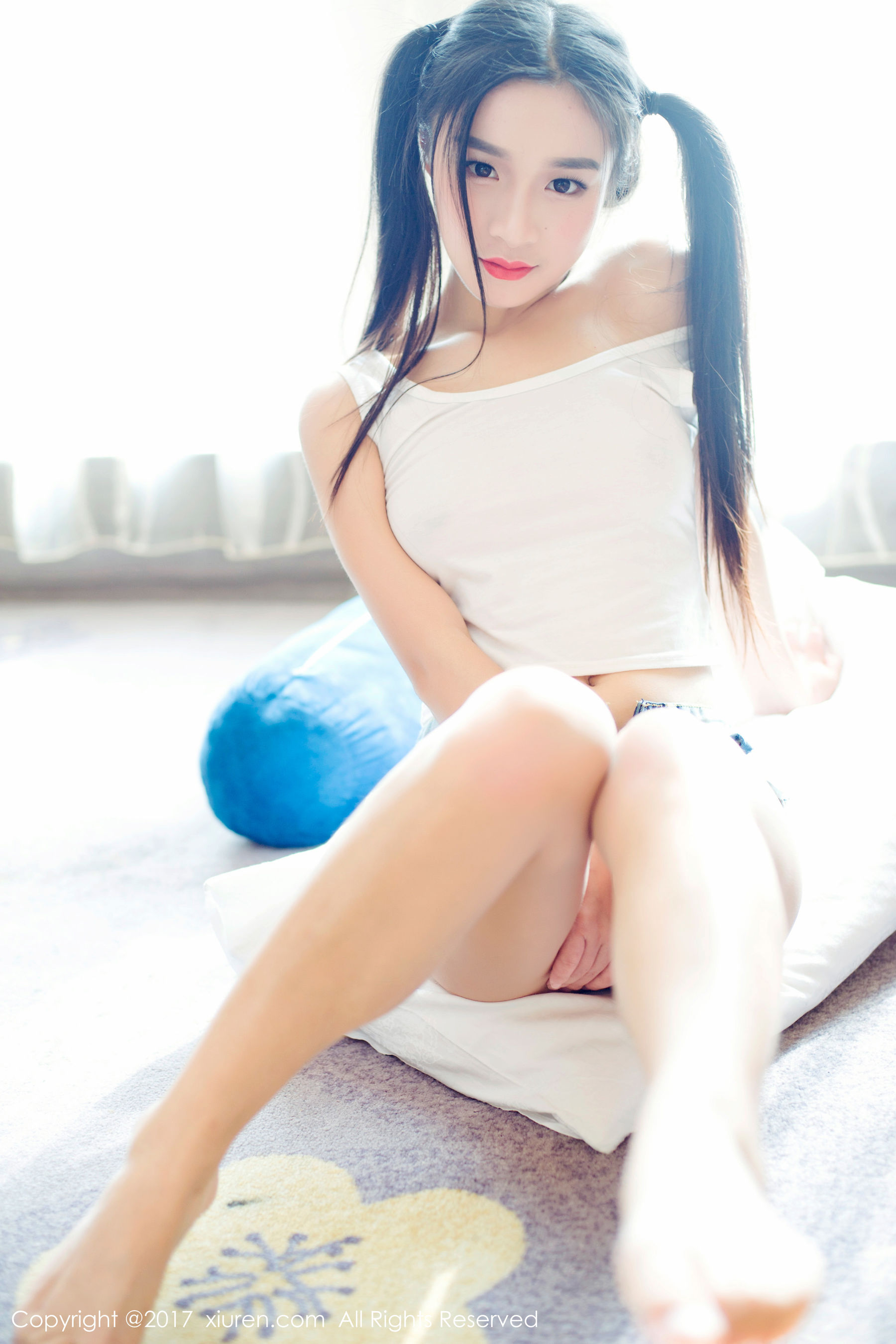 绮梦Cherish《齐逼牛仔裤+翘臀+床单诱惑》 [秀人XiuRen] NO.883 写真集