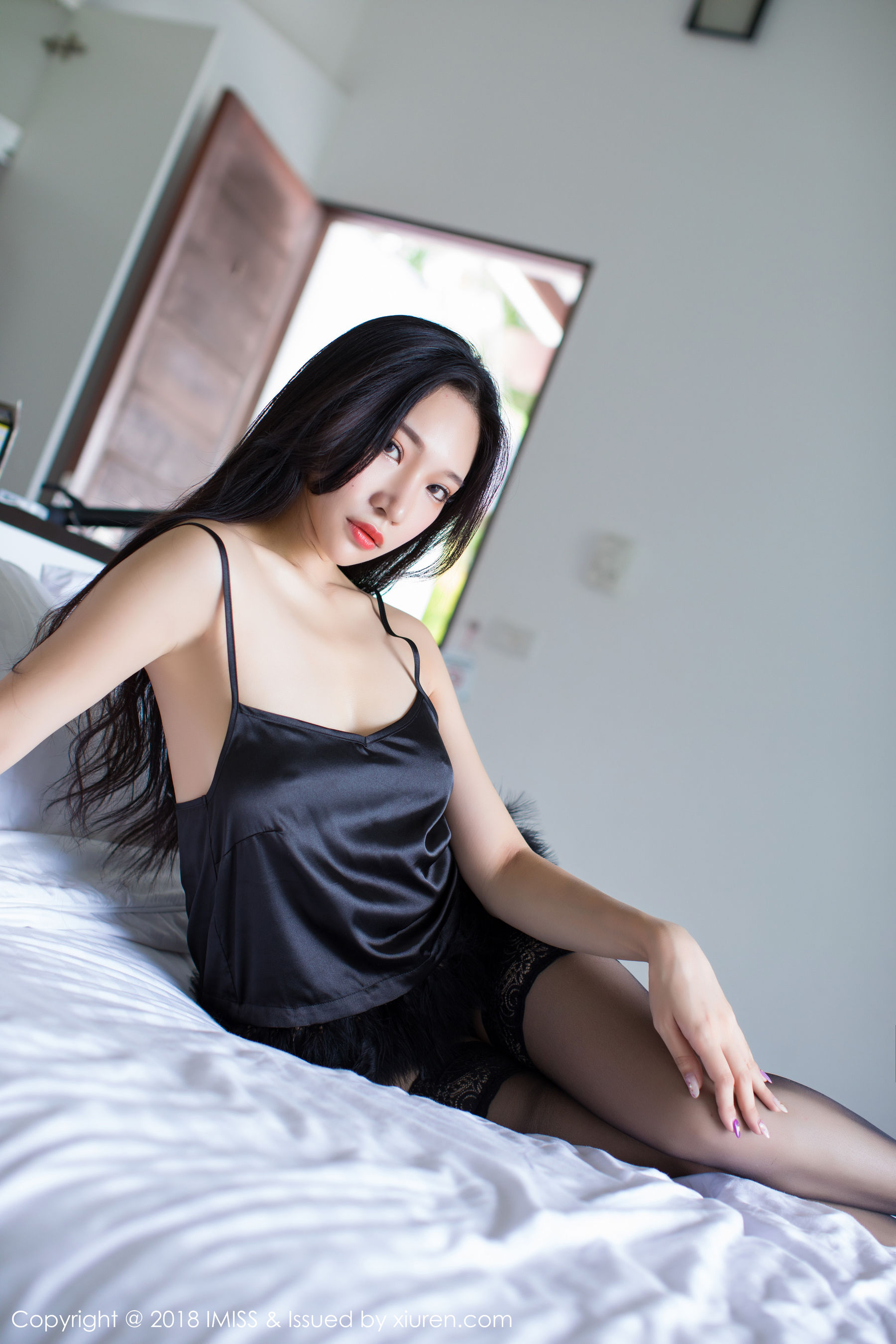 小狐狸Sica《极致诱惑的黑丝美腿》 [爱蜜社IMiss] Vol.219 写真集