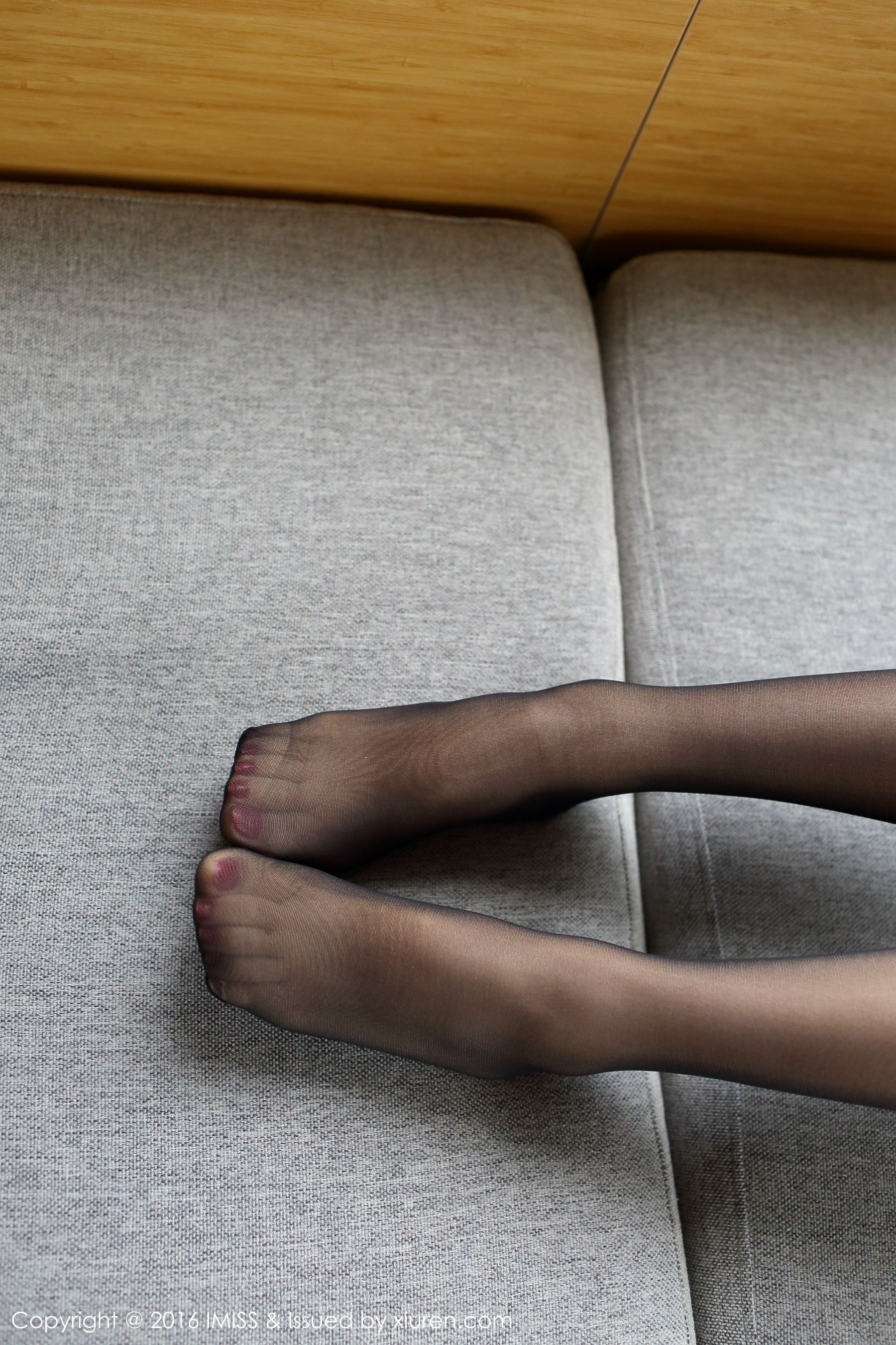 Winki丝姬《原生态丝袜美足福利》 [爱蜜社IMiss] Vol.123 写真集