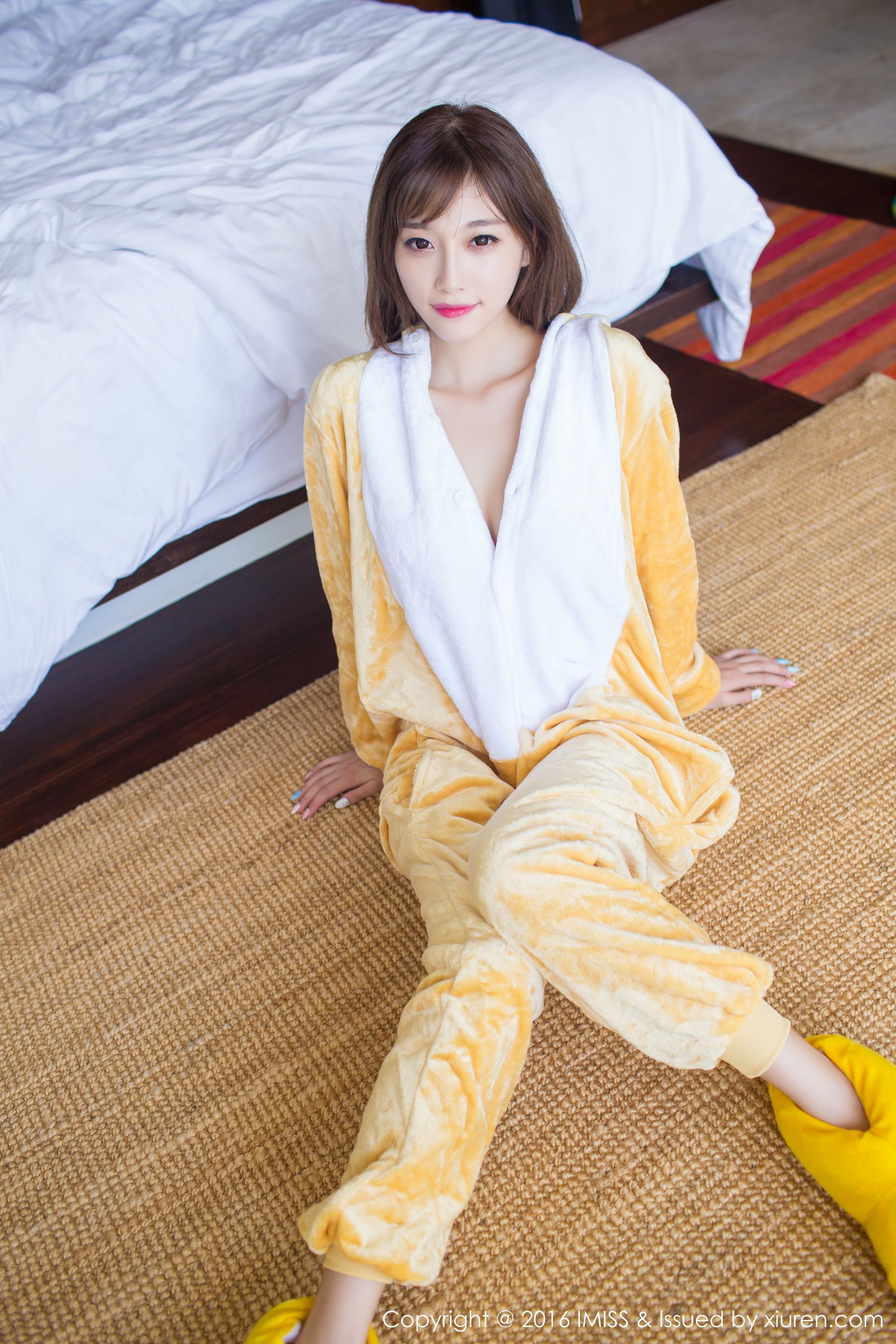 sugar小甜心CC《美女扮野兽+旗袍与丝袜》 [爱蜜社IMiss] Vol.136 写真集