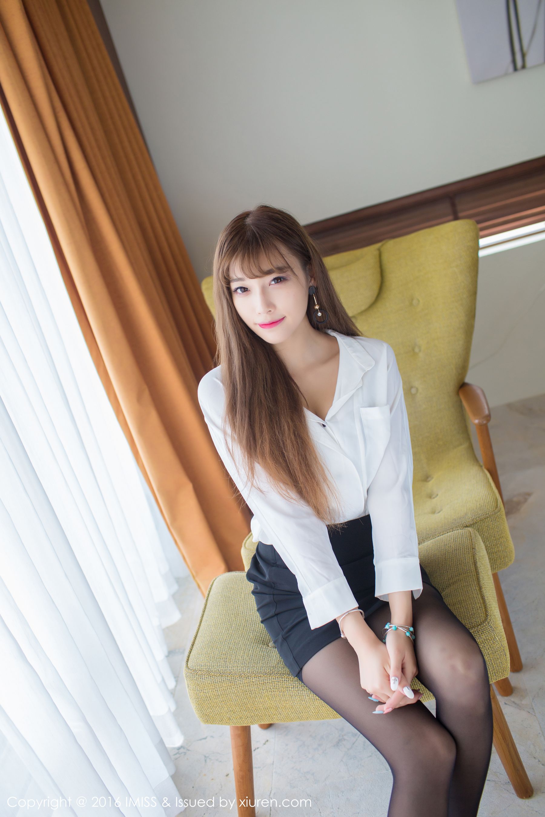 sugar小甜心CC《黑丝OL+白丝LOLITA》 [爱蜜社IMiss] Vol.140 写真集