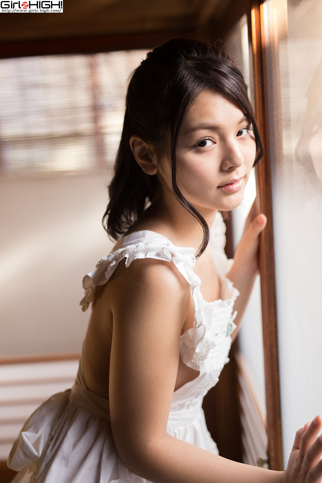 [Girlz-High] Tsubasa Akimoto 秋本翼 - 性感厨娘 buno_037_003 写真集