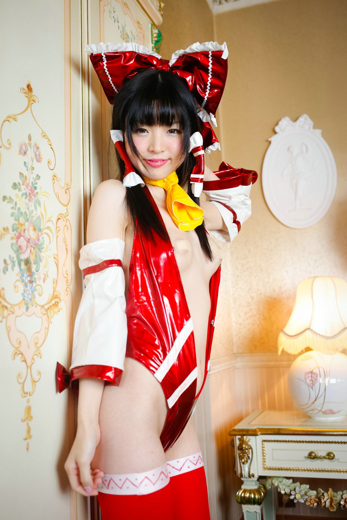 Nagomi(なごみ) 《東方Project》博麗霊夢 [SEVEN DOLLS] 写真集