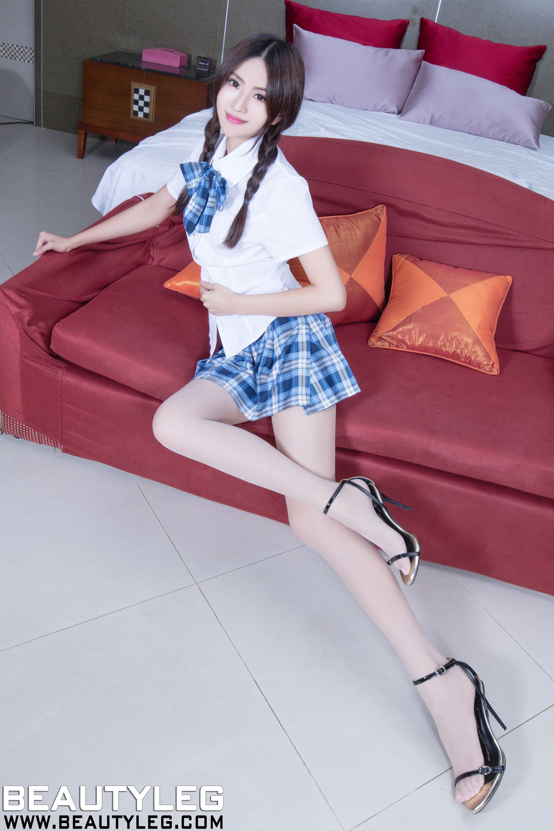 [Beautyleg] No.1404 晓育儿Vicni 美腿写真集