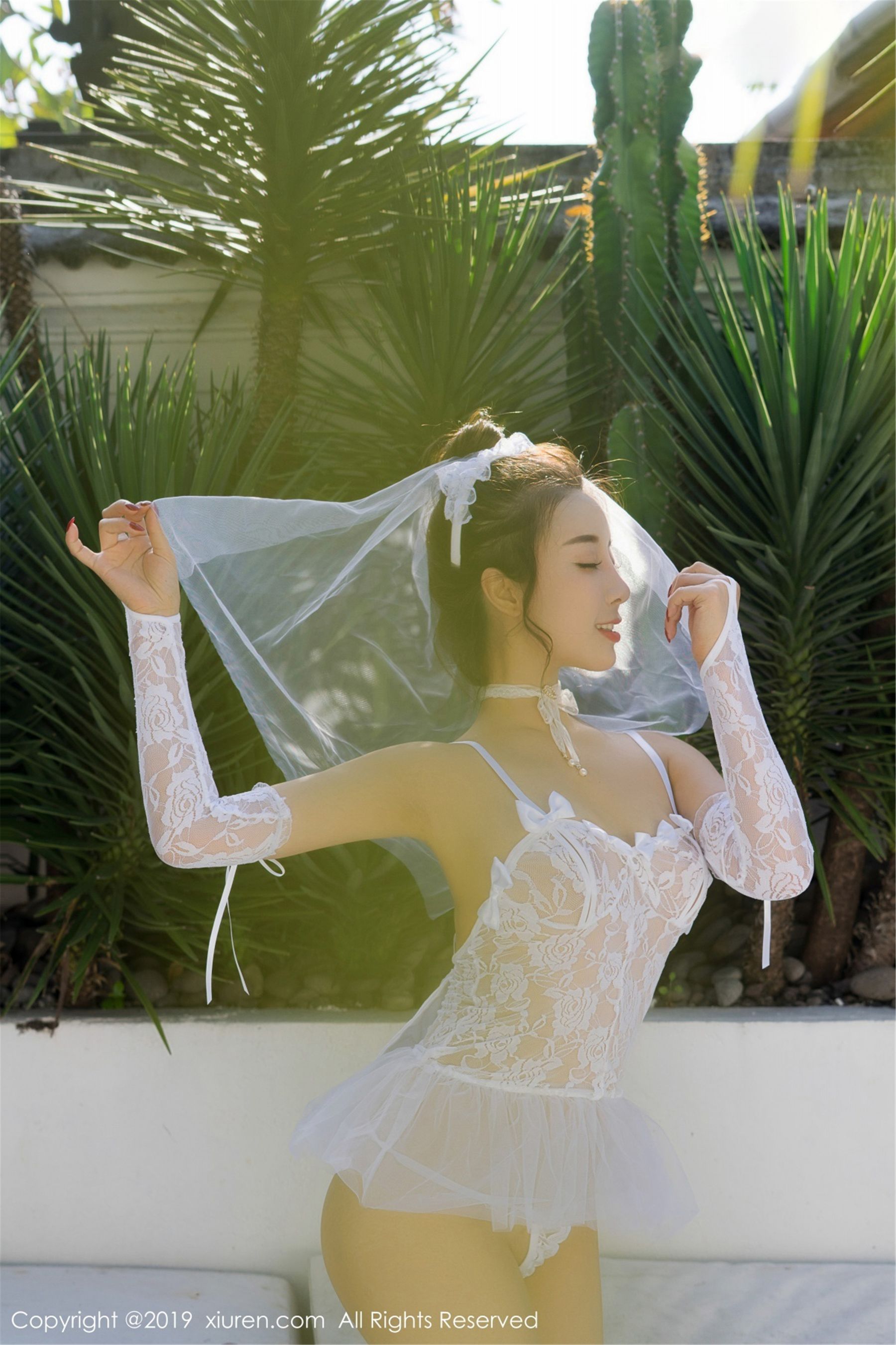 筱慧cindy《优雅性感的婚纱+极致魅惑的黑丝》 [秀人XIUREN] No.1428 写真集