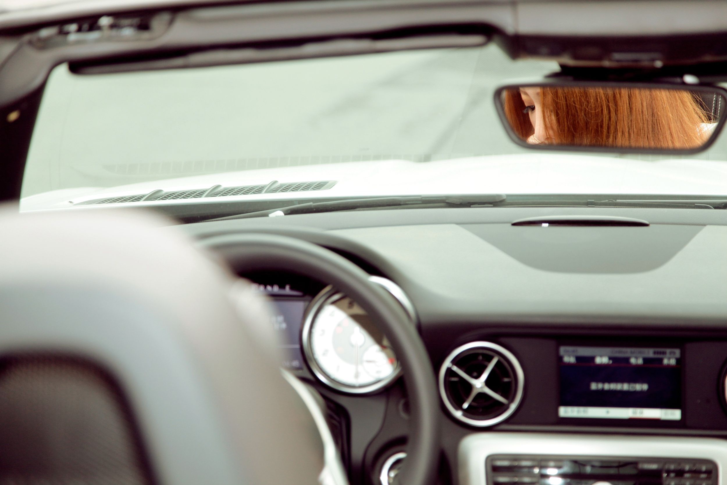 索菲《嘿，姑娘！载我一程》 [AISS爱丝] 写真集