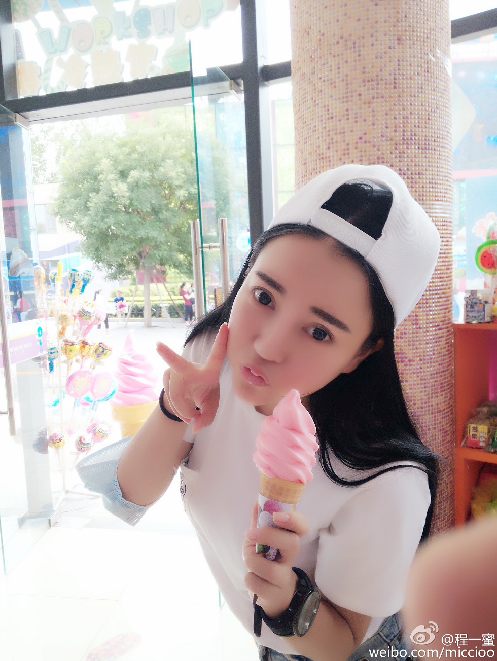 内地嫩模程一蜜肥臀巨乳海量微博性感写真500P