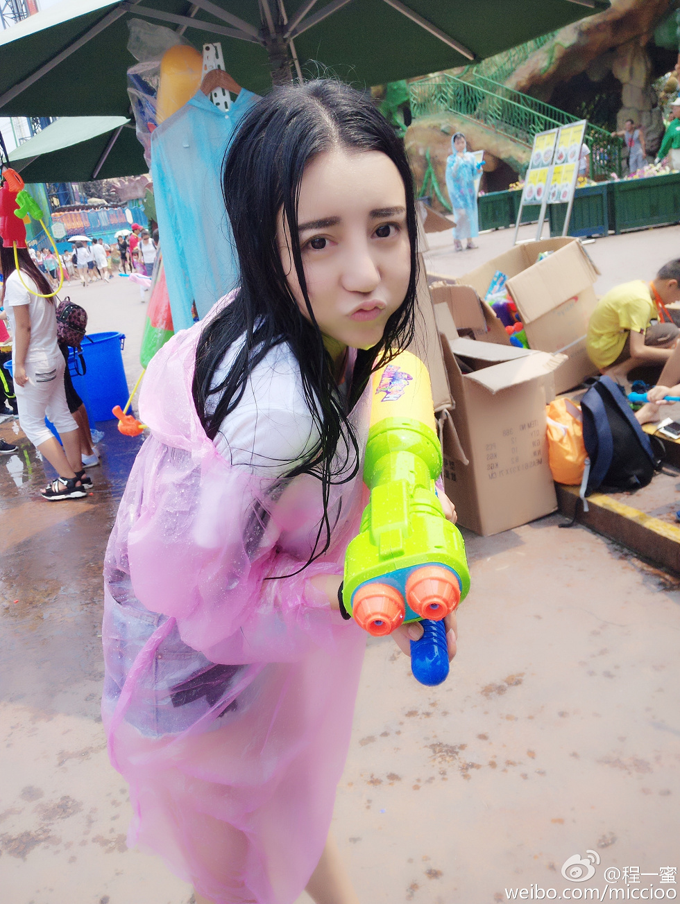 内地嫩模程一蜜肥臀巨乳海量微博性感写真500P