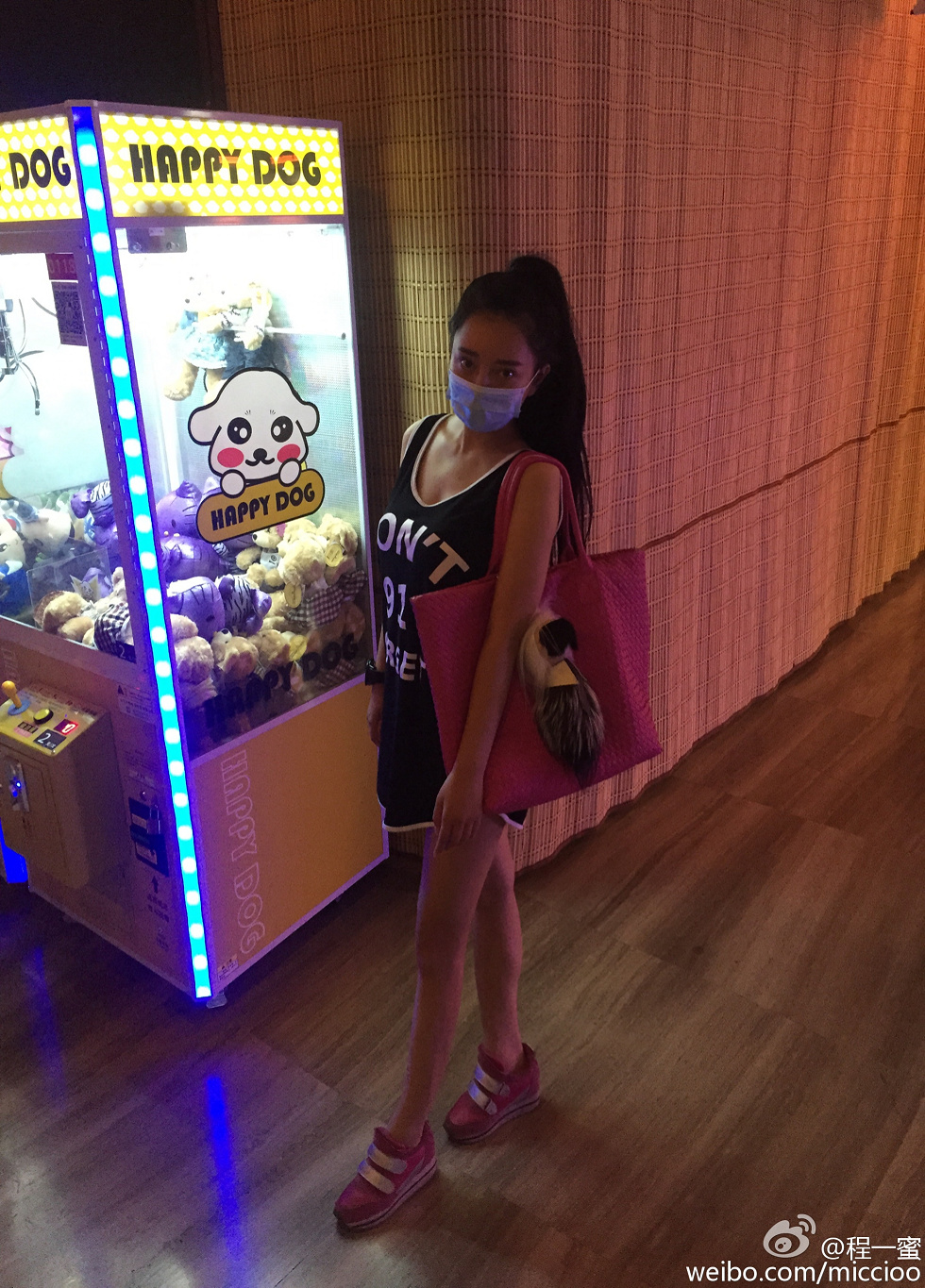 内地嫩模程一蜜肥臀巨乳海量微博性感写真500P