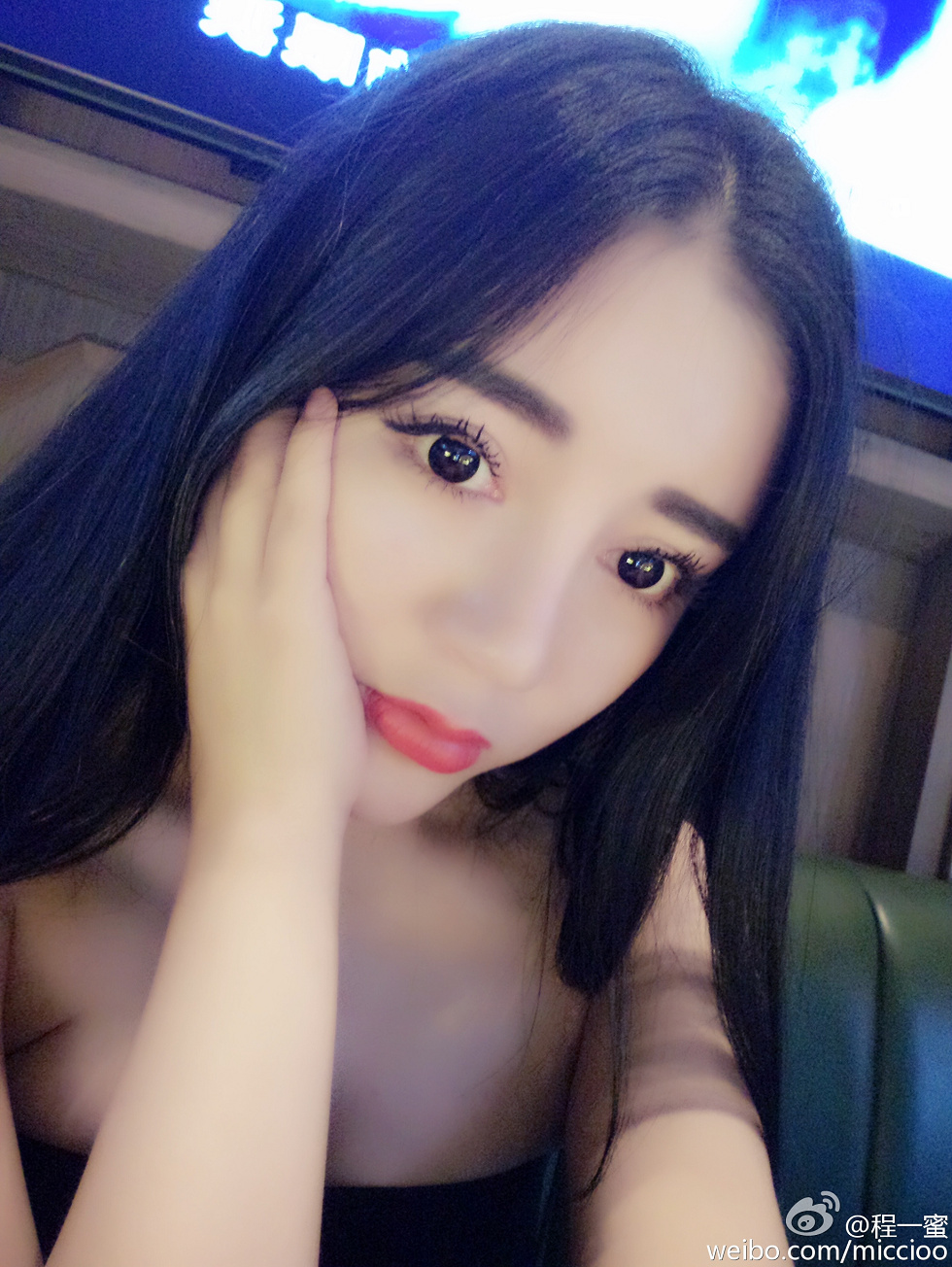 内地嫩模程一蜜肥臀巨乳海量微博性感写真500P