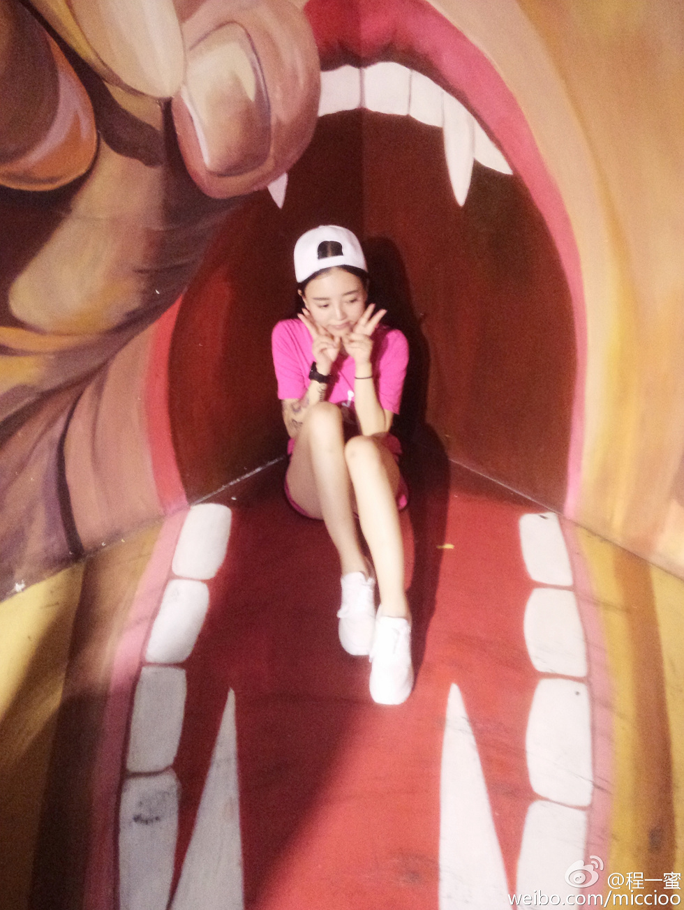 内地嫩模程一蜜肥臀巨乳海量微博性感写真500P