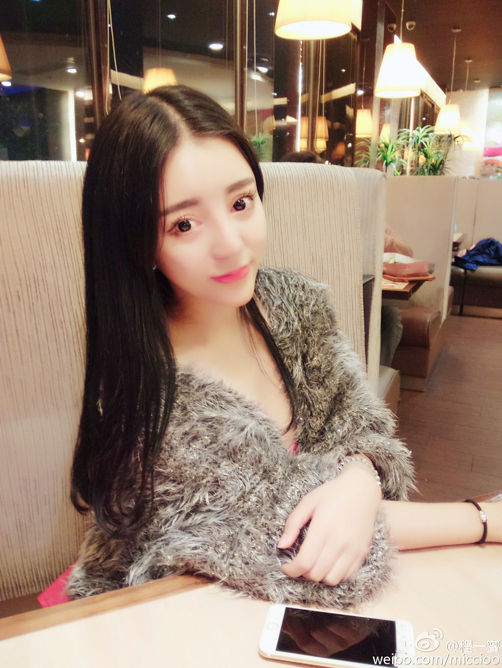 内地嫩模程一蜜肥臀巨乳海量微博性感写真500P