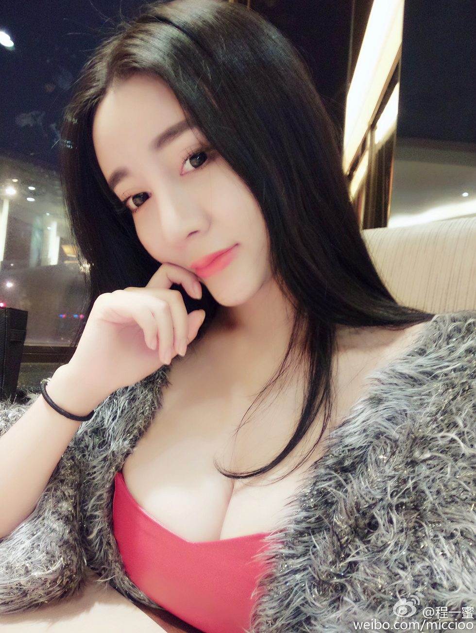 内地嫩模程一蜜肥臀巨乳海量微博性感写真500P