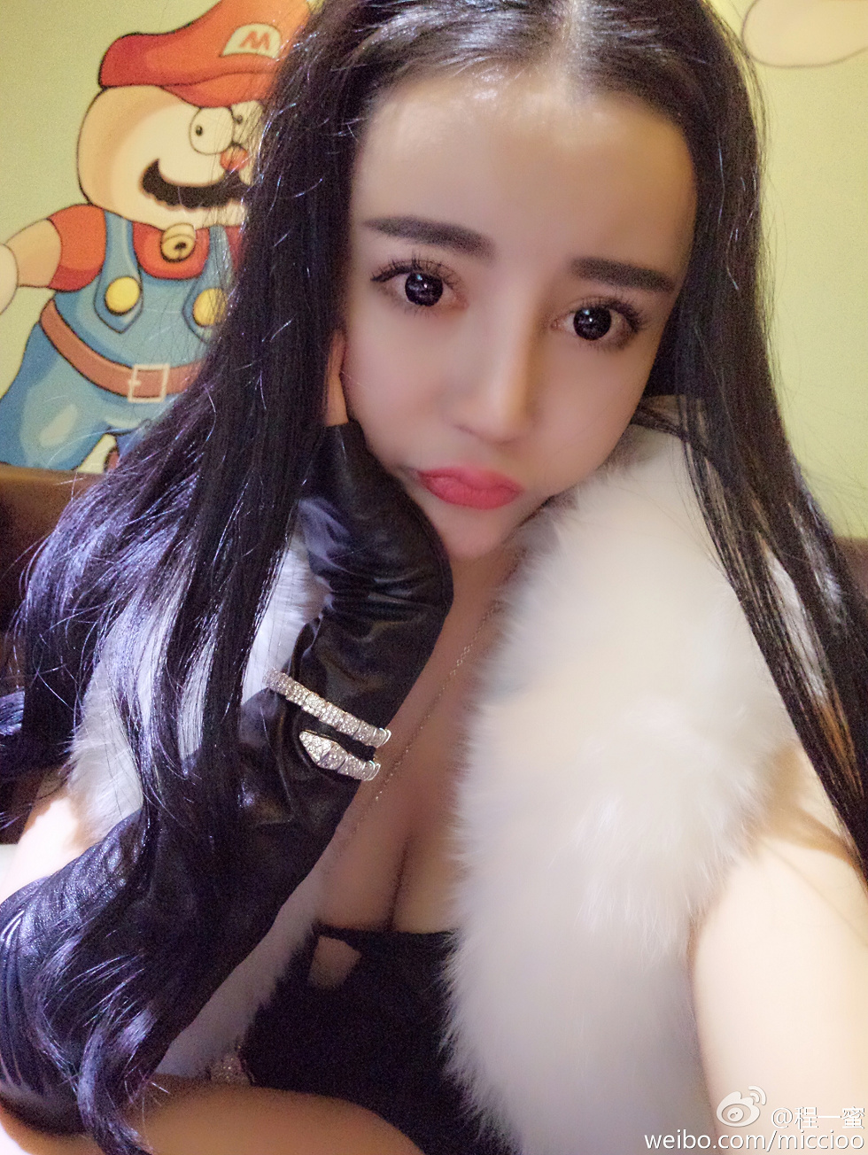 内地嫩模程一蜜肥臀巨乳海量微博性感写真500P