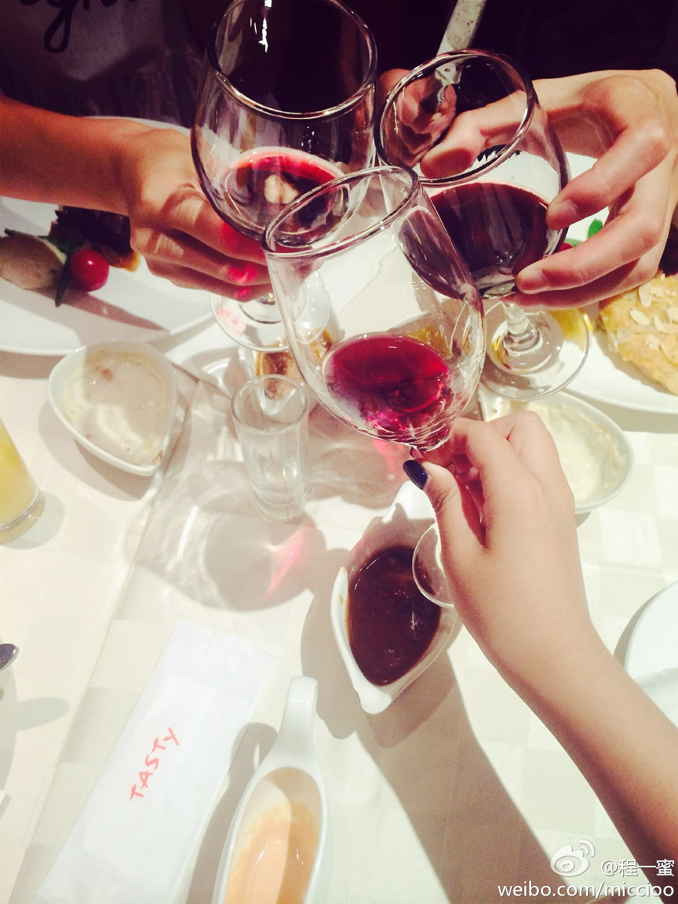 内地嫩模程一蜜肥臀巨乳海量微博性感写真500P