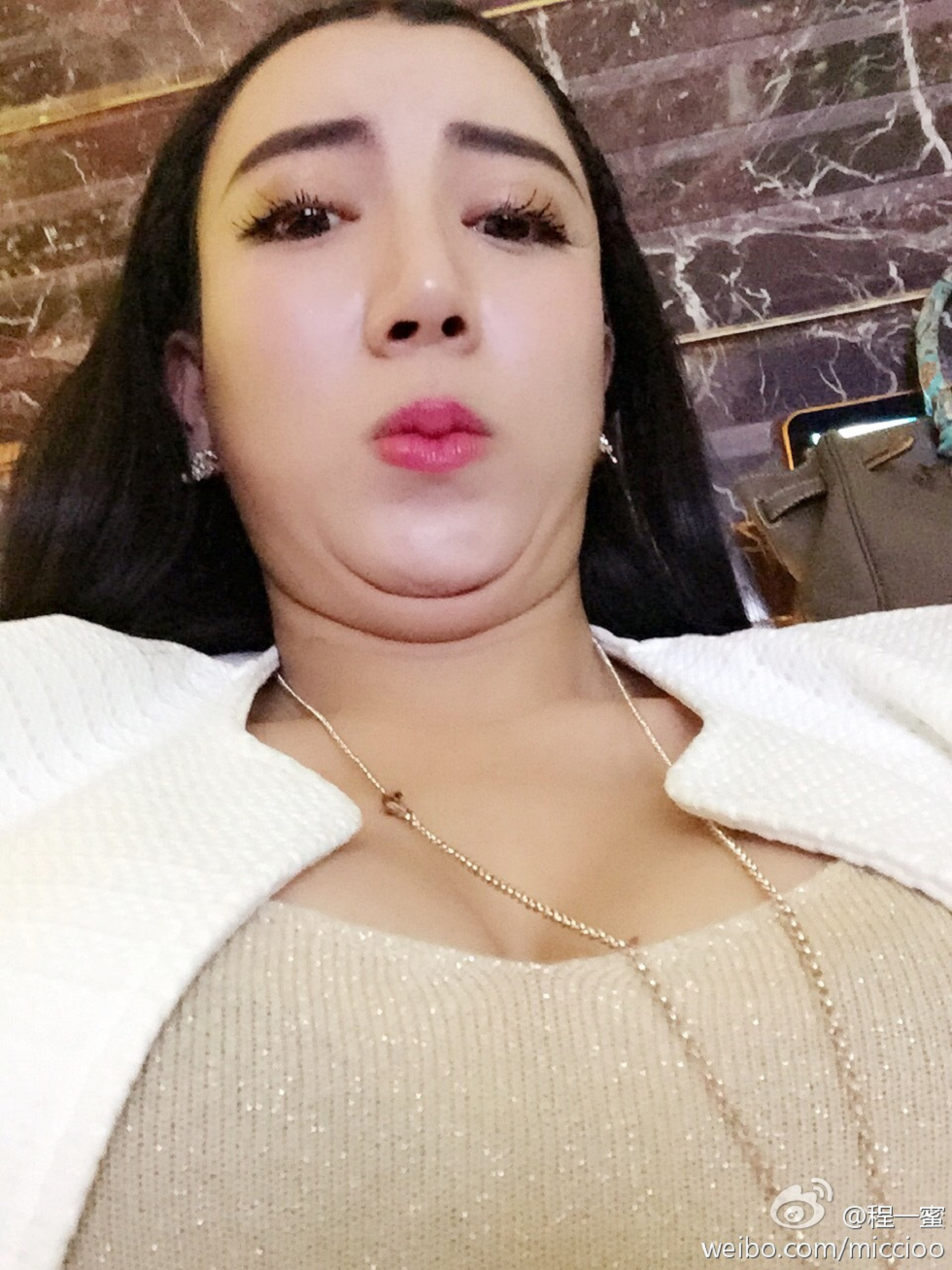 内地嫩模程一蜜肥臀巨乳海量微博性感写真500P