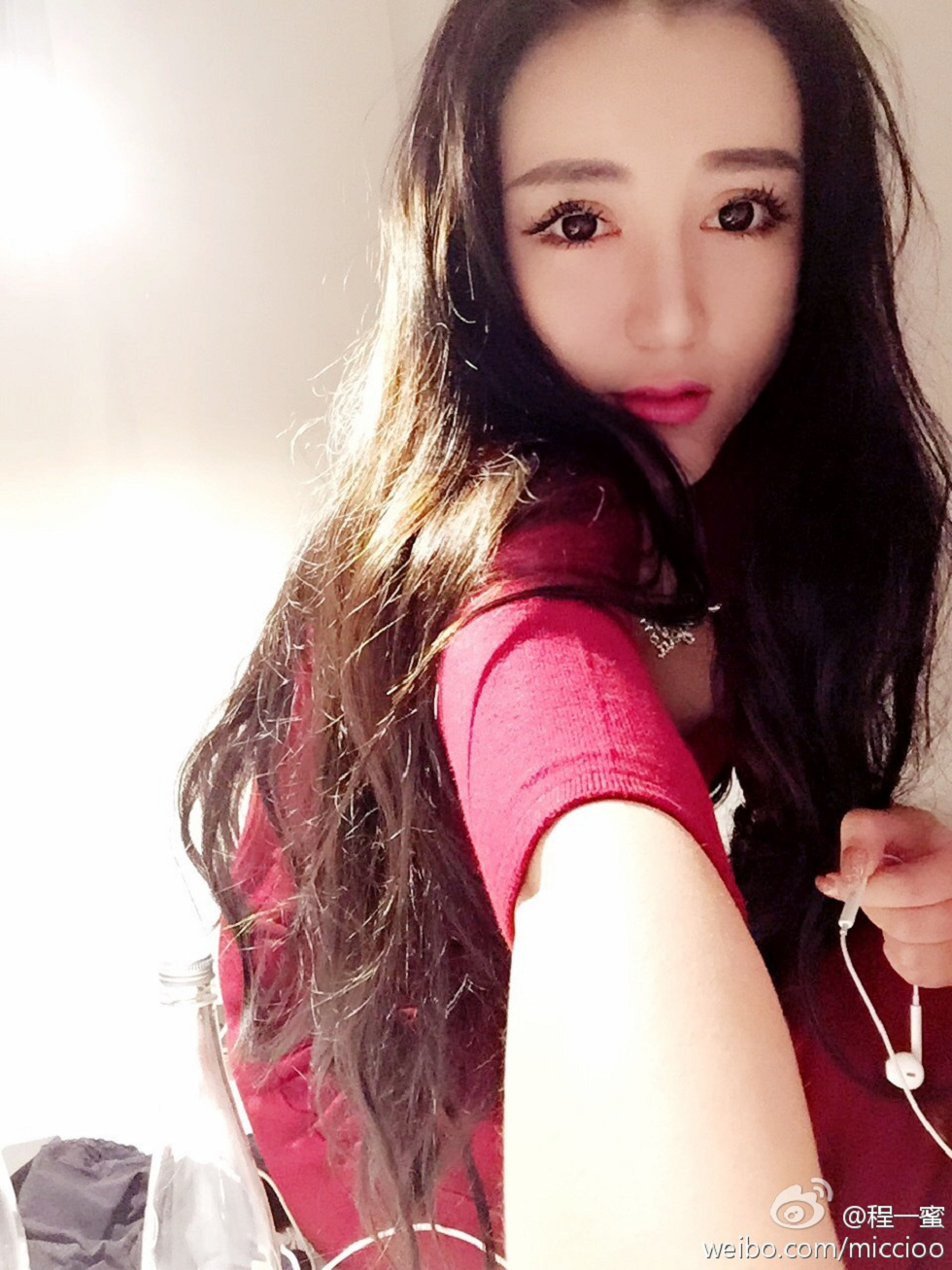 内地嫩模程一蜜肥臀巨乳海量微博性感写真500P