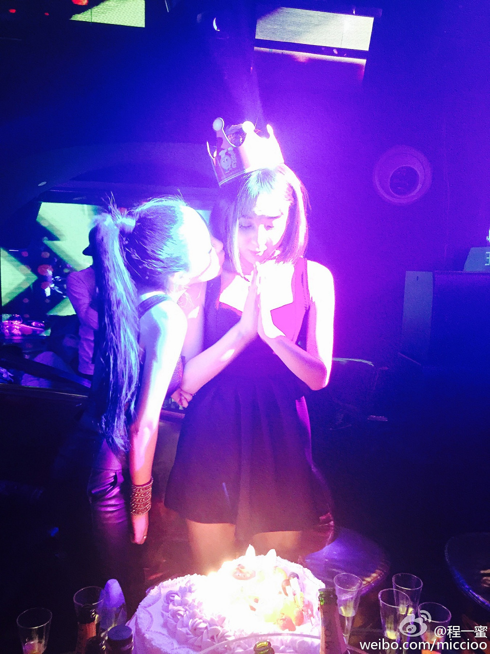 内地嫩模程一蜜肥臀巨乳海量微博性感写真500P