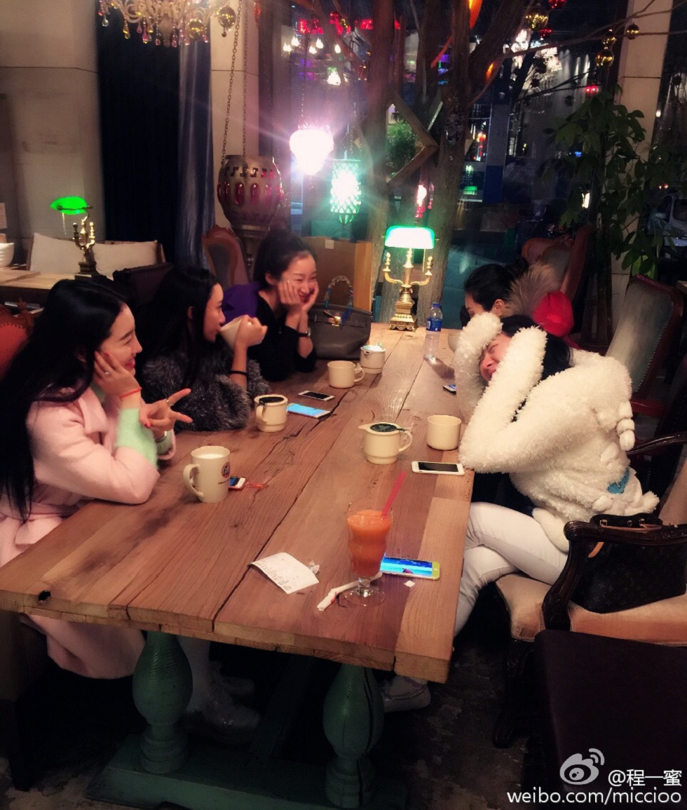 内地嫩模程一蜜肥臀巨乳海量微博性感写真500P