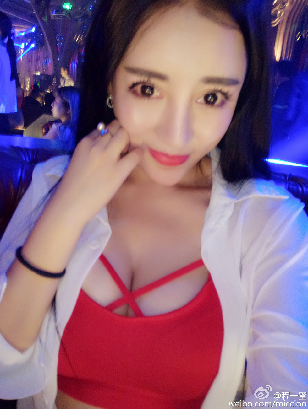 内地嫩模程一蜜肥臀巨乳海量微博性感写真500P