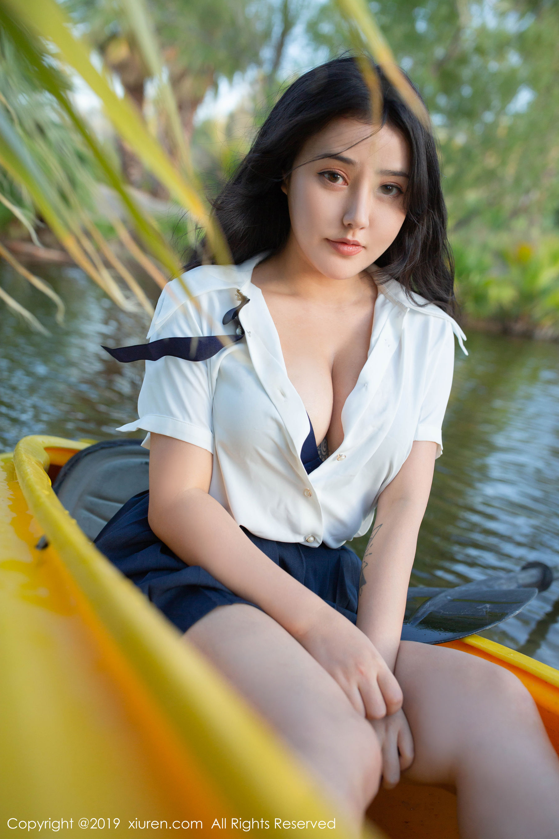 Manuela玛鲁娜《室外皮划艇主题系列》 [秀人XIUREN] No.1719 写真集