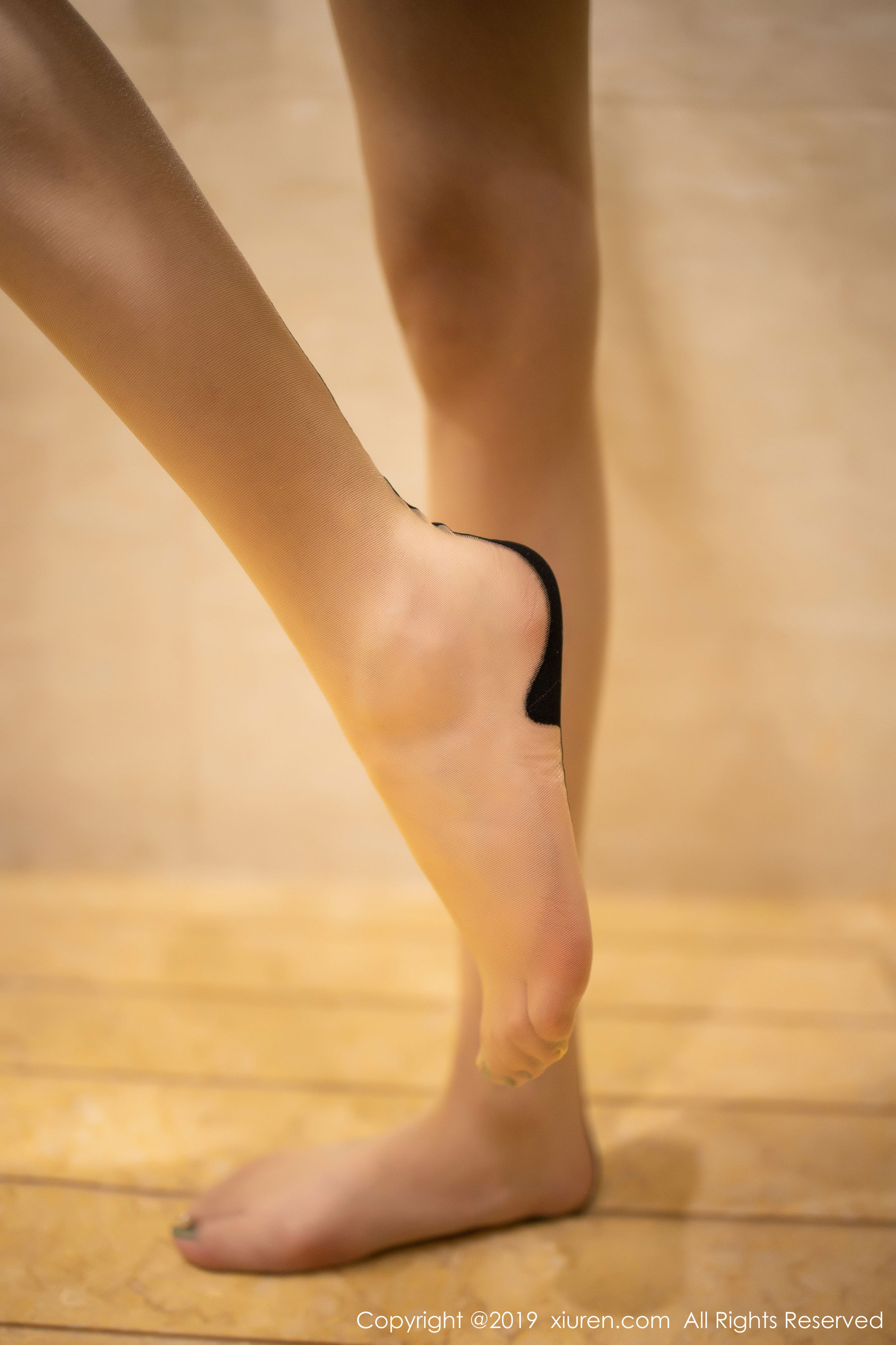 杨晨晨sugar《淋漓尽致的湿身与诱人丝袜系列》 [秀人XIUREN] No.1797 写真集