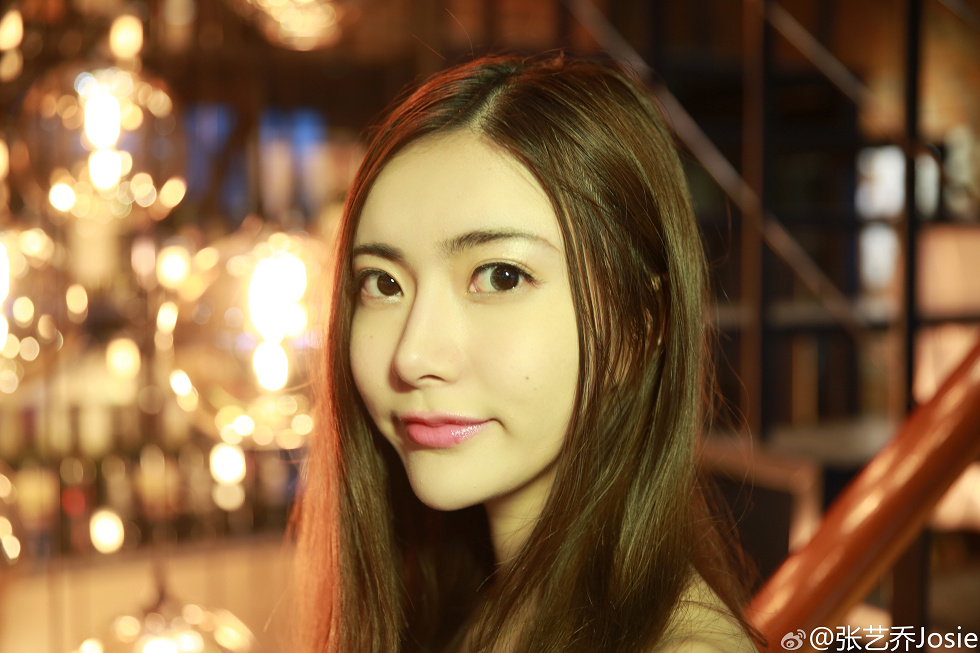 嫩模张艺乔josie完美身材海量微博卖萌性感写真275P