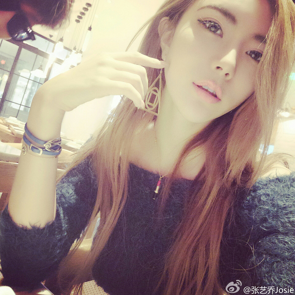 嫩模张艺乔josie完美身材海量微博卖萌性感写真275P