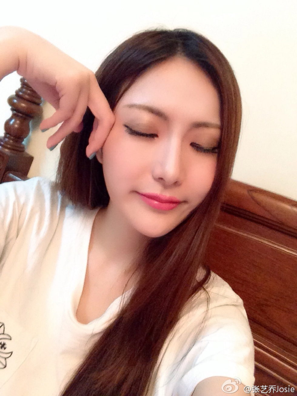 嫩模张艺乔josie完美身材海量微博卖萌性感写真275P