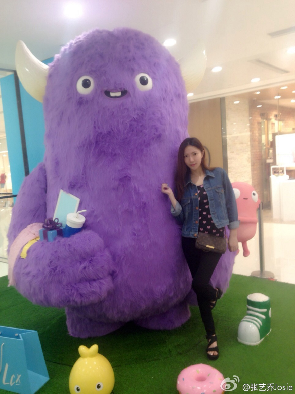 嫩模张艺乔josie完美身材海量微博卖萌性感写真275P