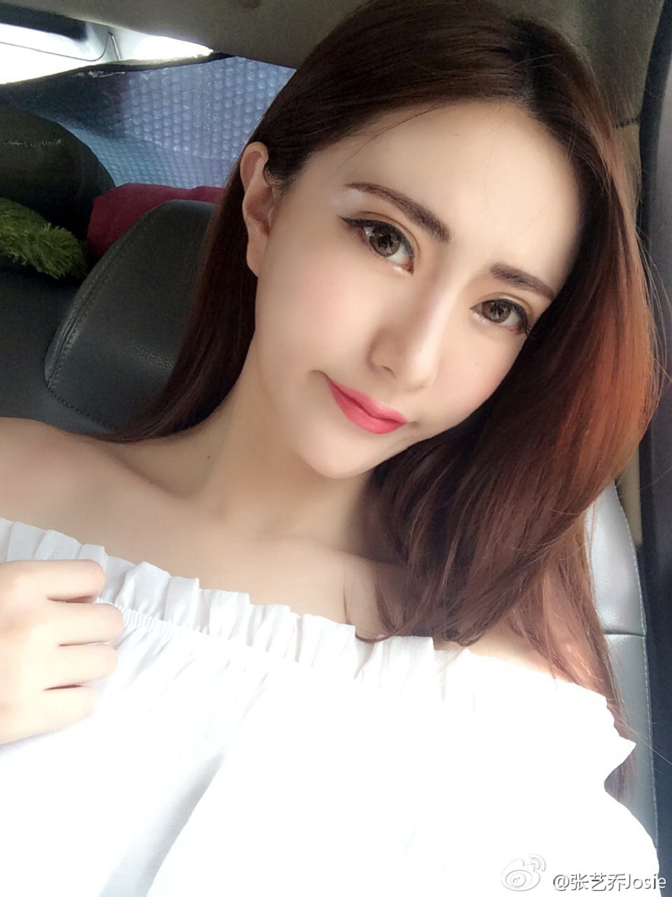 嫩模张艺乔josie完美身材海量微博卖萌性感写真275P