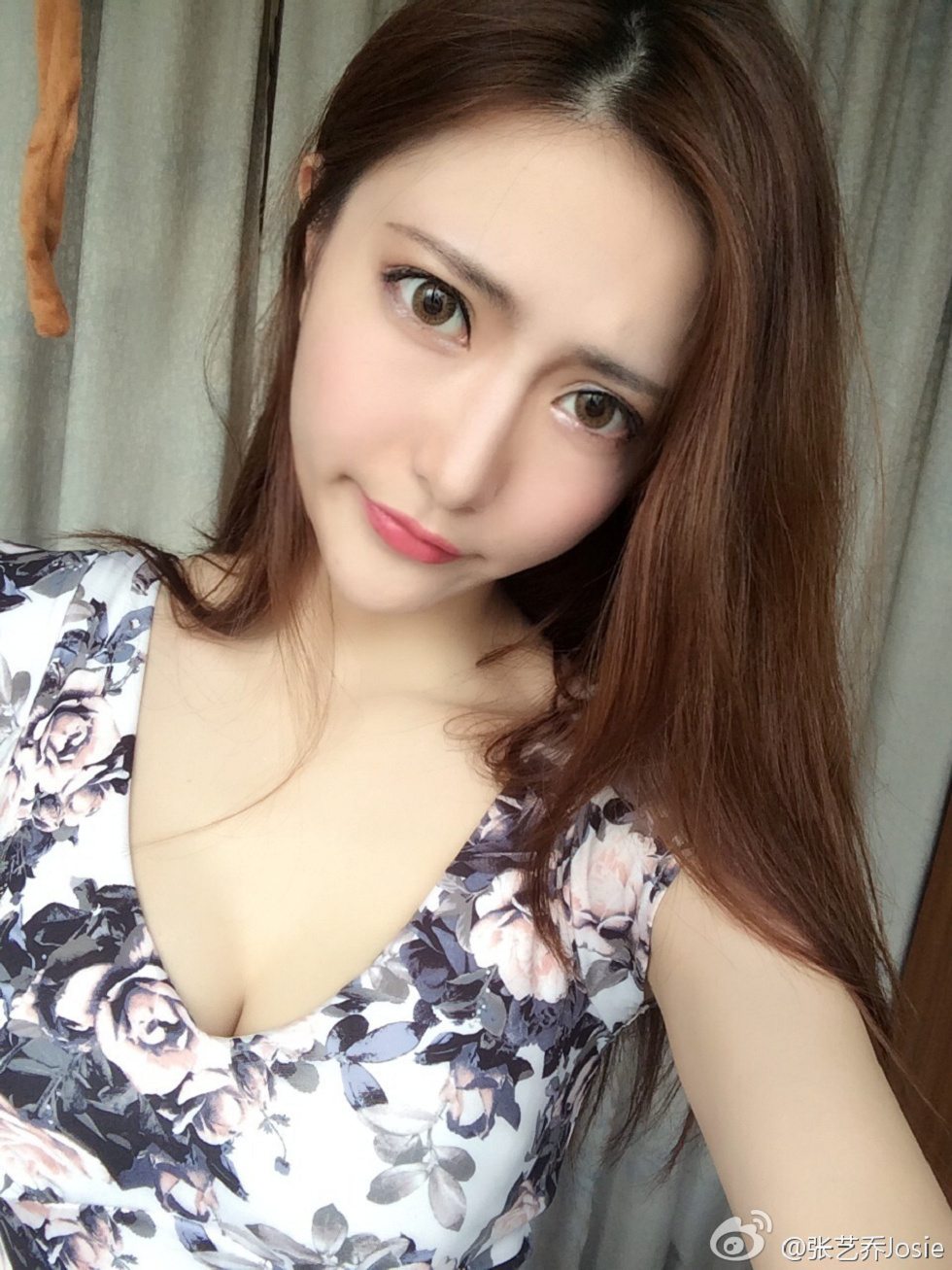 嫩模张艺乔josie完美身材海量微博卖萌性感写真275P
