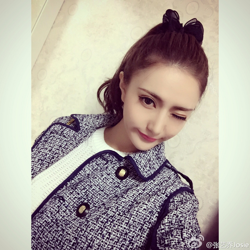 嫩模张艺乔josie完美身材海量微博卖萌性感写真275P