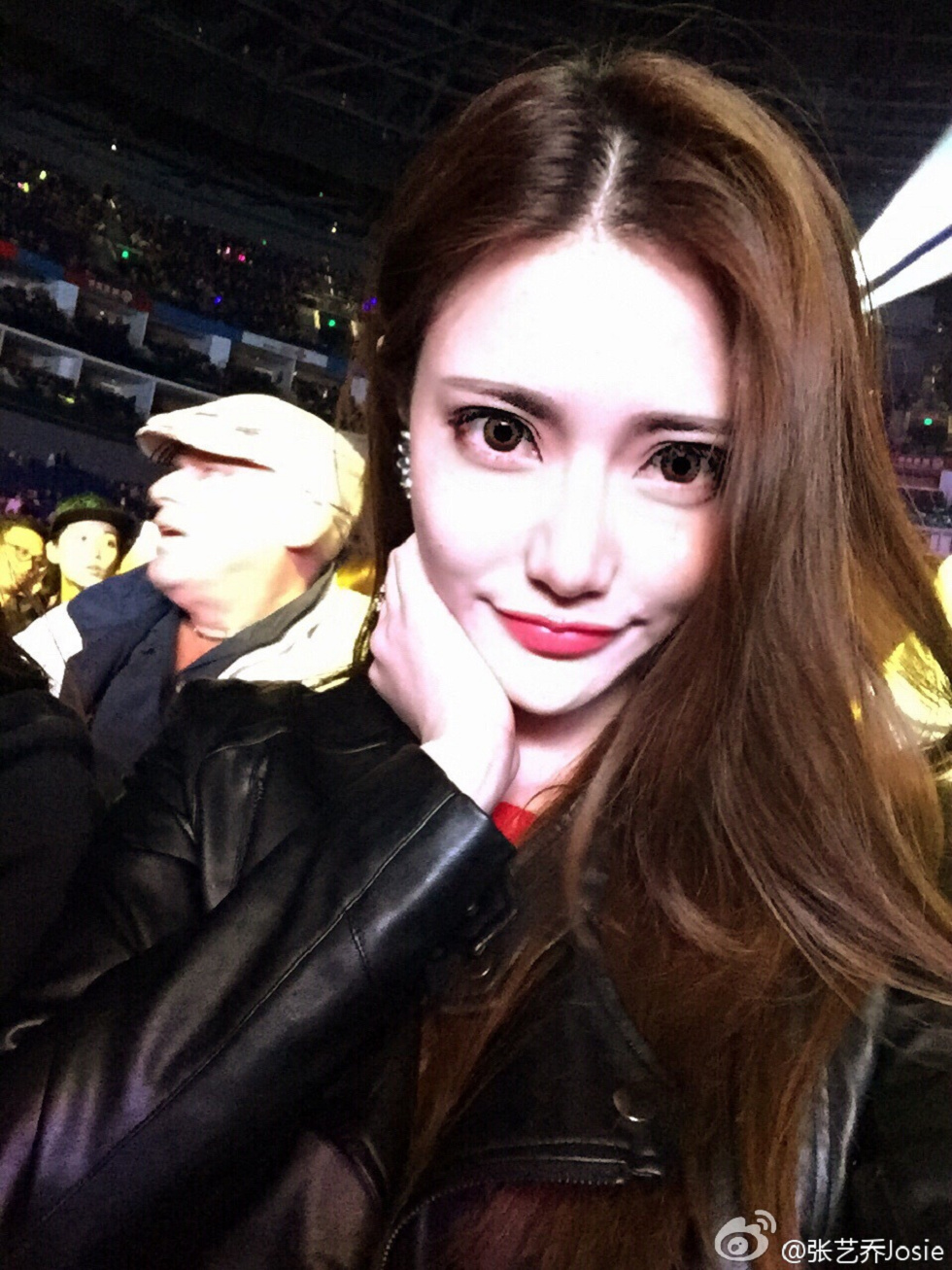 嫩模张艺乔josie完美身材海量微博卖萌性感写真275P