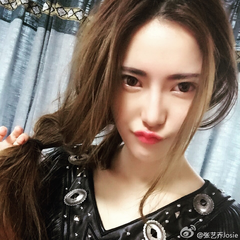 嫩模张艺乔josie完美身材海量微博卖萌性感写真275P