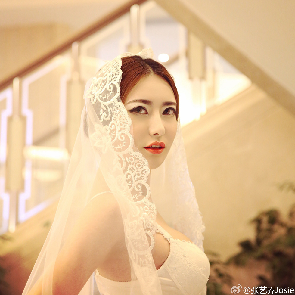 嫩模张艺乔josie完美身材海量微博卖萌性感写真275P