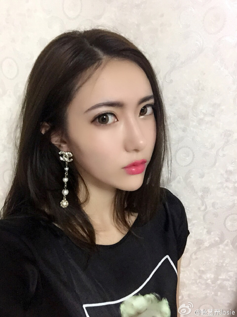 嫩模张艺乔josie完美身材海量微博卖萌性感写真275P