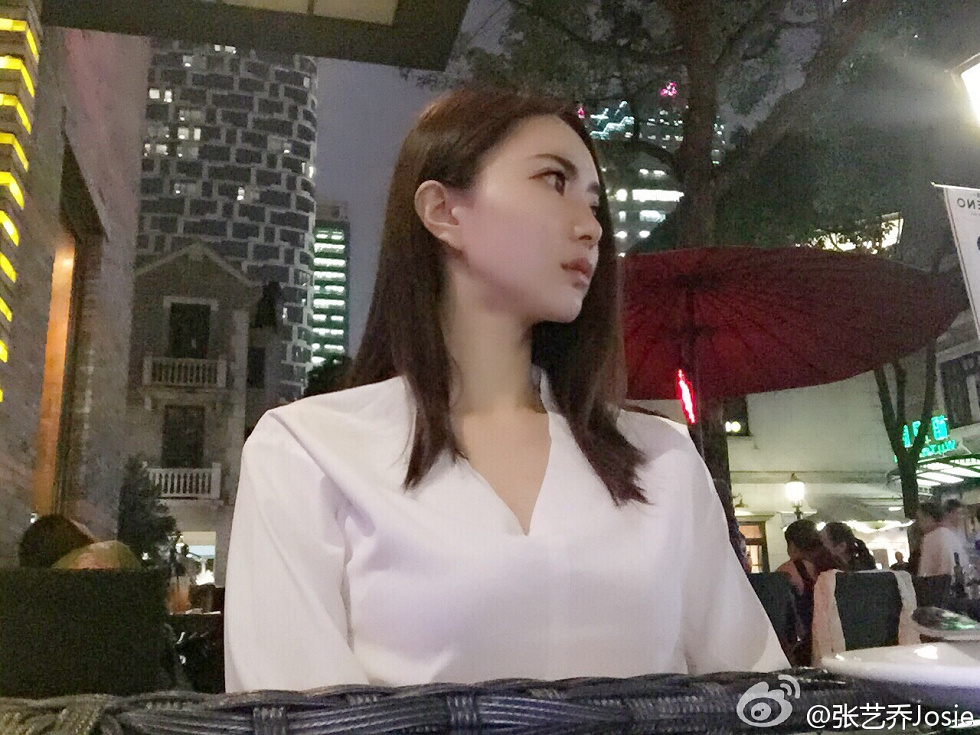 嫩模张艺乔josie完美身材海量微博卖萌性感写真275P