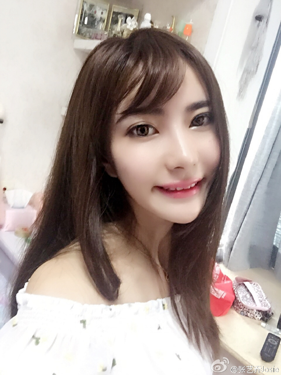嫩模张艺乔josie完美身材海量微博卖萌性感写真275P