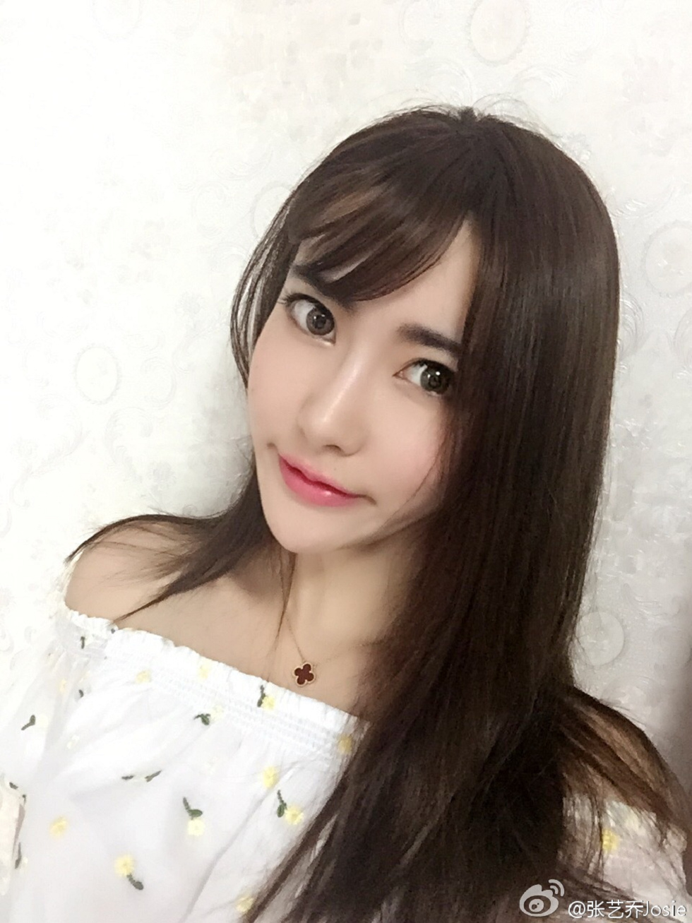 嫩模张艺乔josie完美身材海量微博卖萌性感写真275P