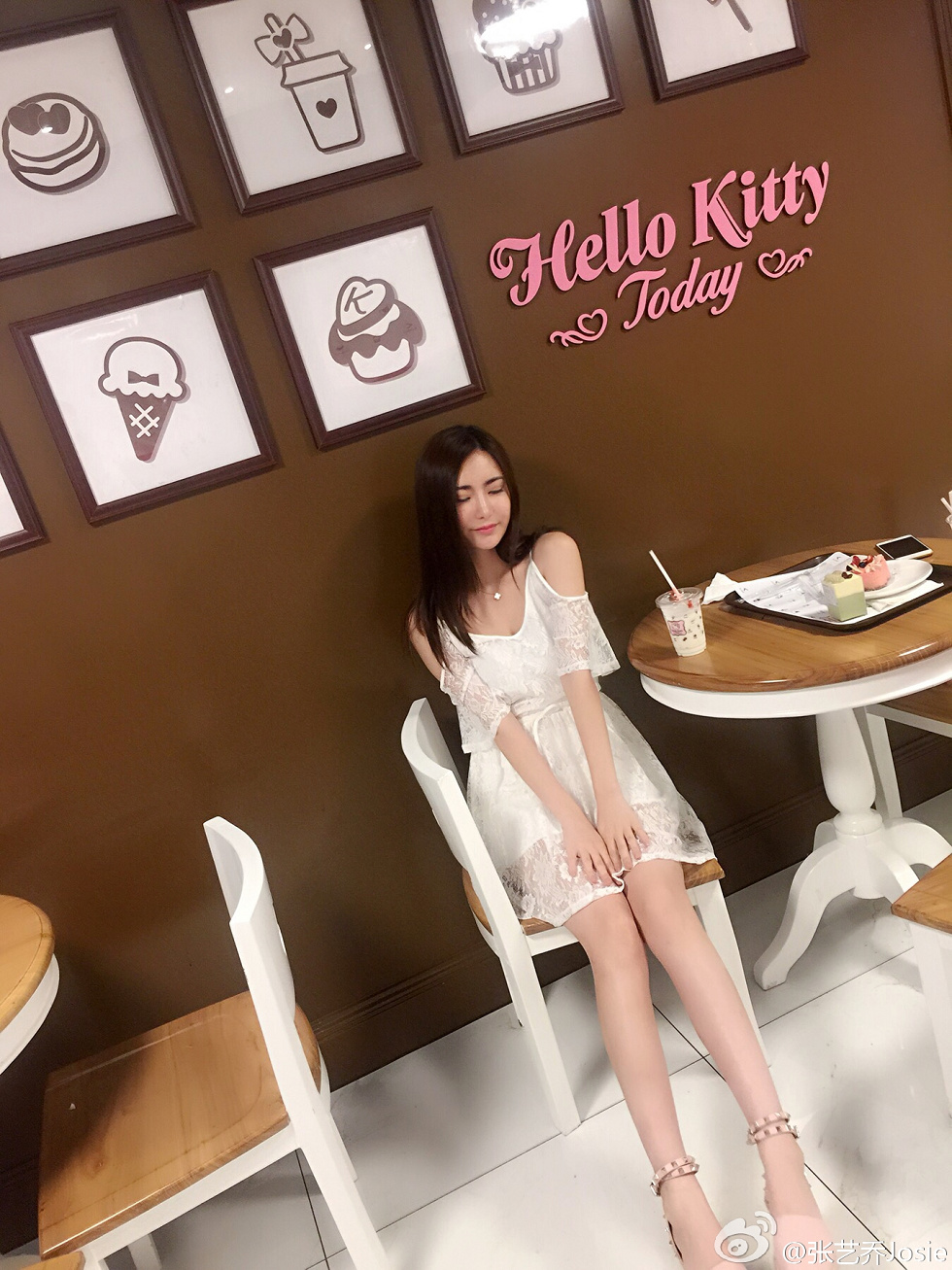 嫩模张艺乔josie完美身材海量微博卖萌性感写真275P