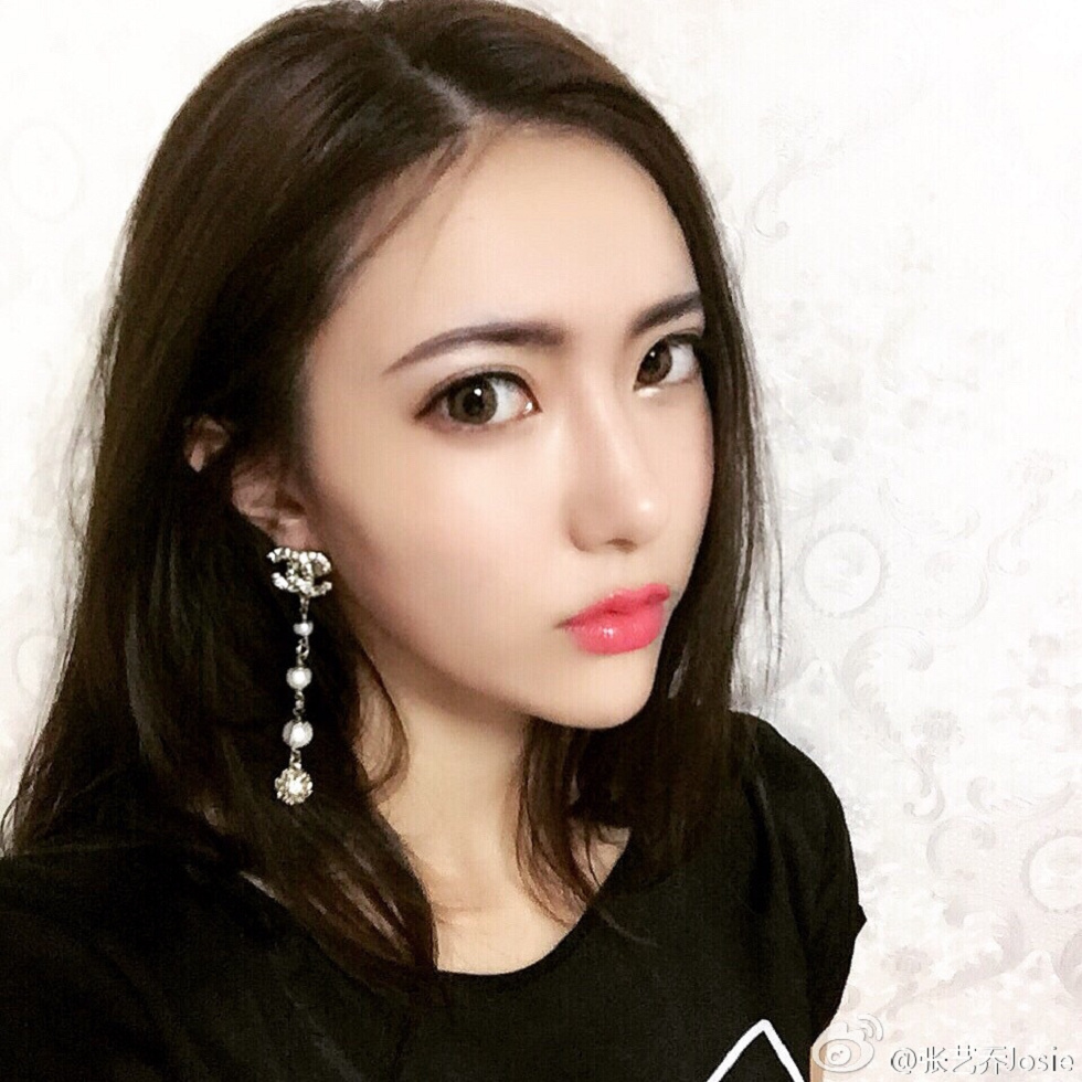 嫩模张艺乔josie完美身材海量微博卖萌性感写真275P