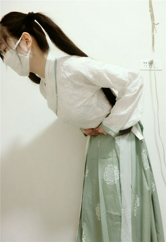 西尔酱古风私房自拍