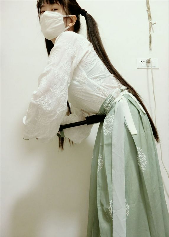 西尔酱古风私房自拍