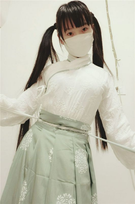 西尔酱古风私房自拍