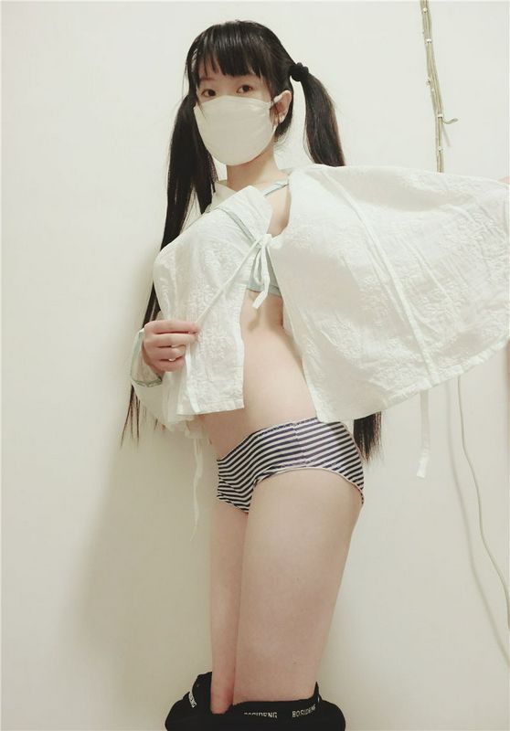 西尔酱古风私房自拍