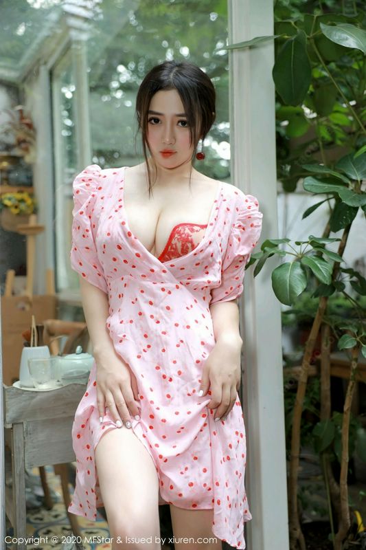 MFStar模范学院VOL.338蛋糕Cake大理旅拍写真