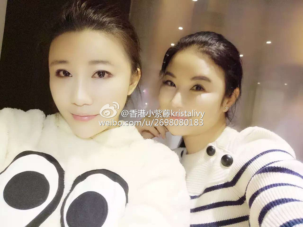 胸模香港小紫藤Kristalivy超级豪乳撩人诱惑写真38P