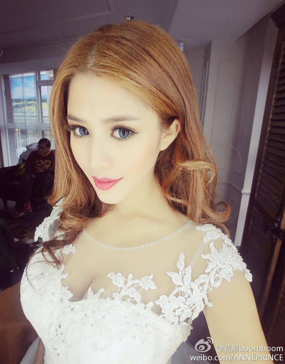 内地嫩模若彤boomboom丰乳大肥臀微博海量写真568P